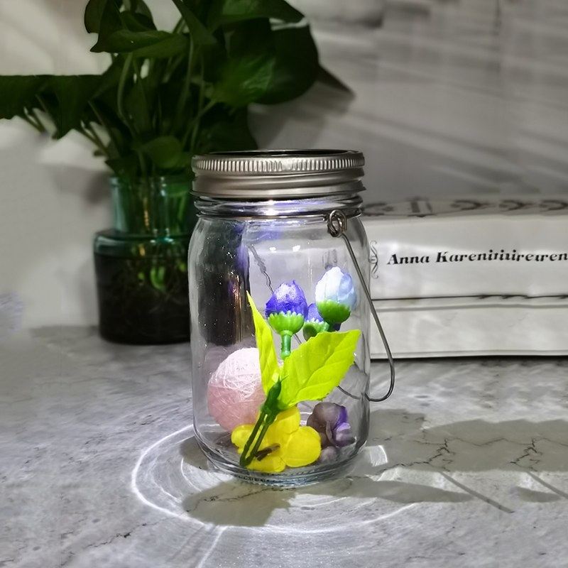 Solar bottle light