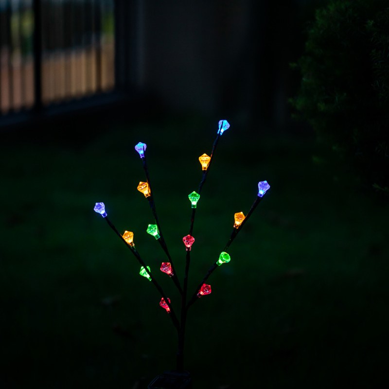 Solar garden light