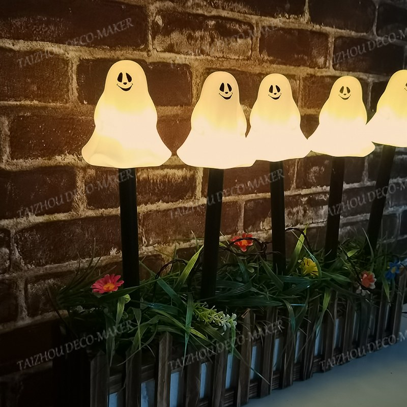 Garden Light-ghost