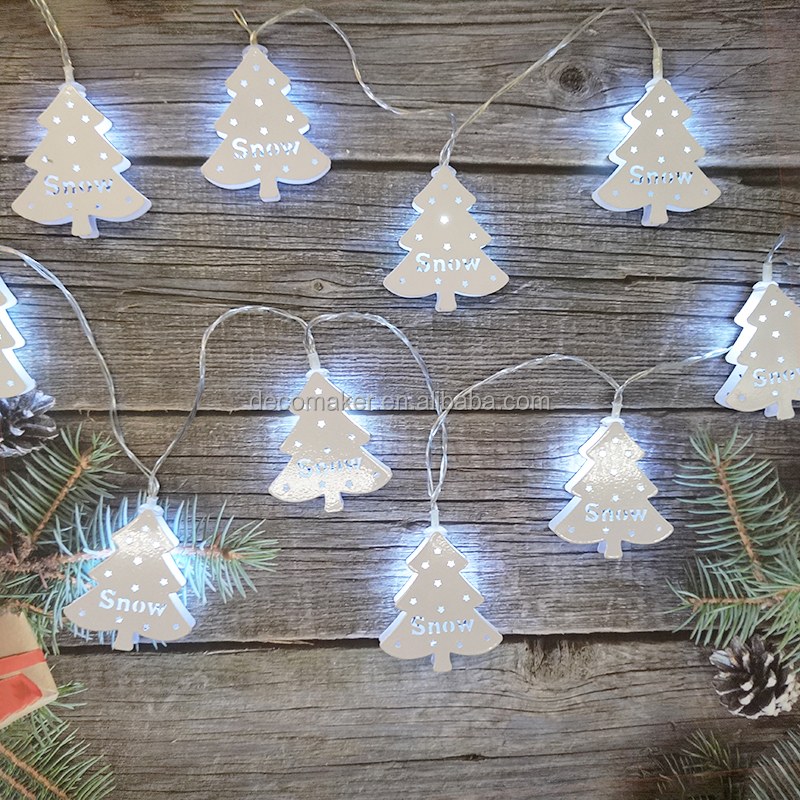 Christmas string lights-tree
